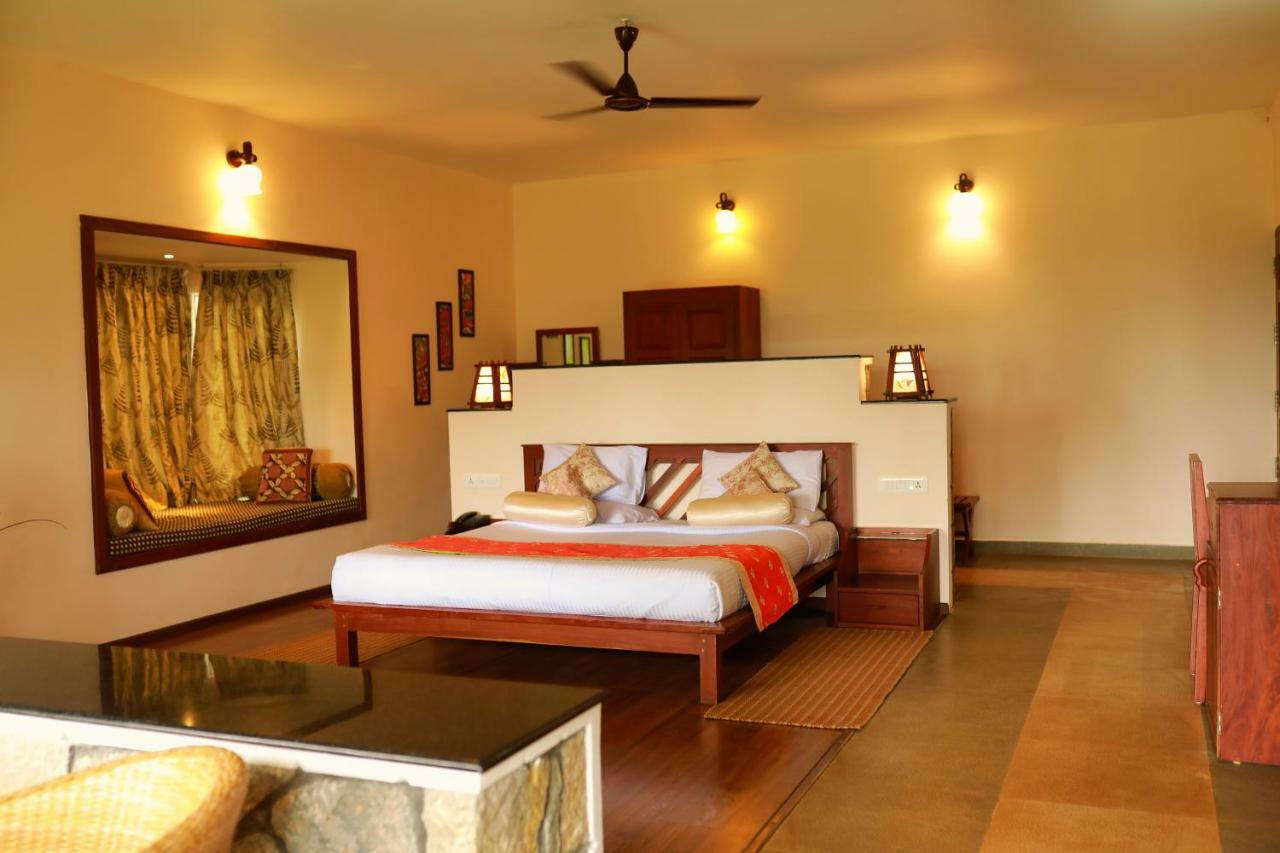 מלון מונאר Sitaram Mountain Retreat מראה חיצוני תמונה